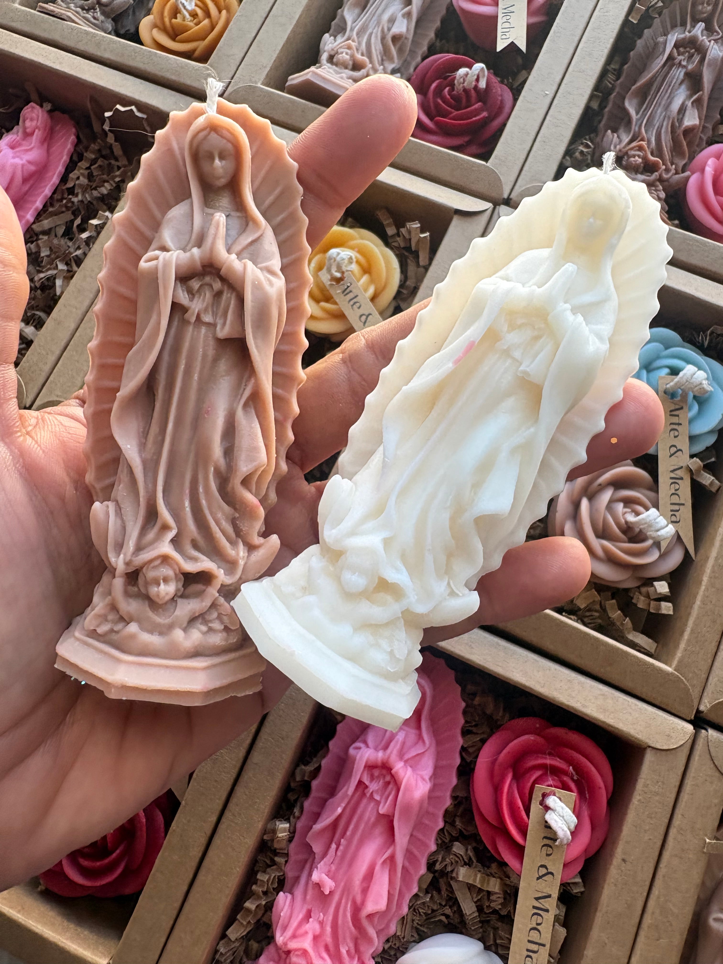 Virgen de Guadalupe candle ( M )