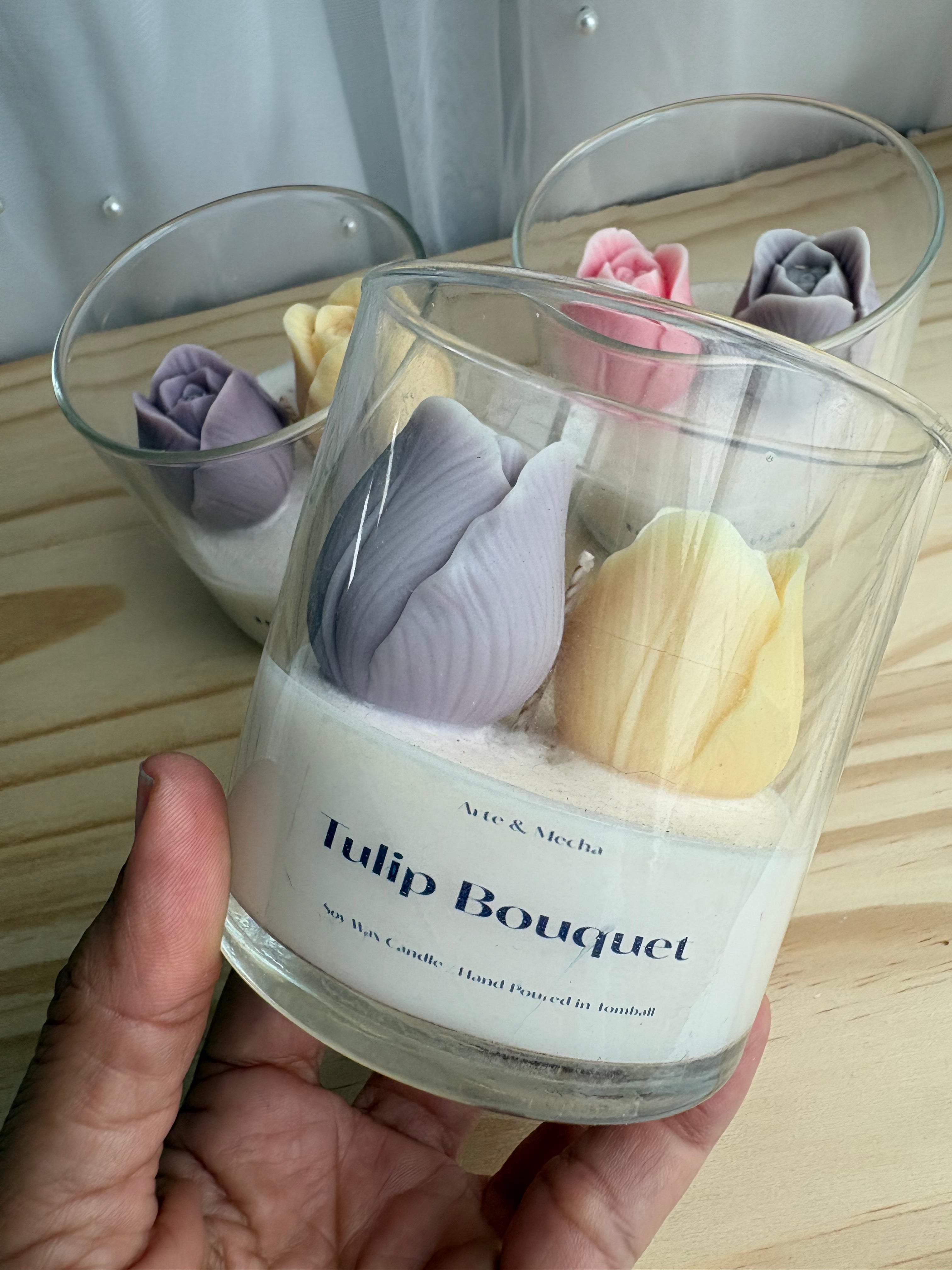 TULIP BOUQUET CANDLE 5.8 oz