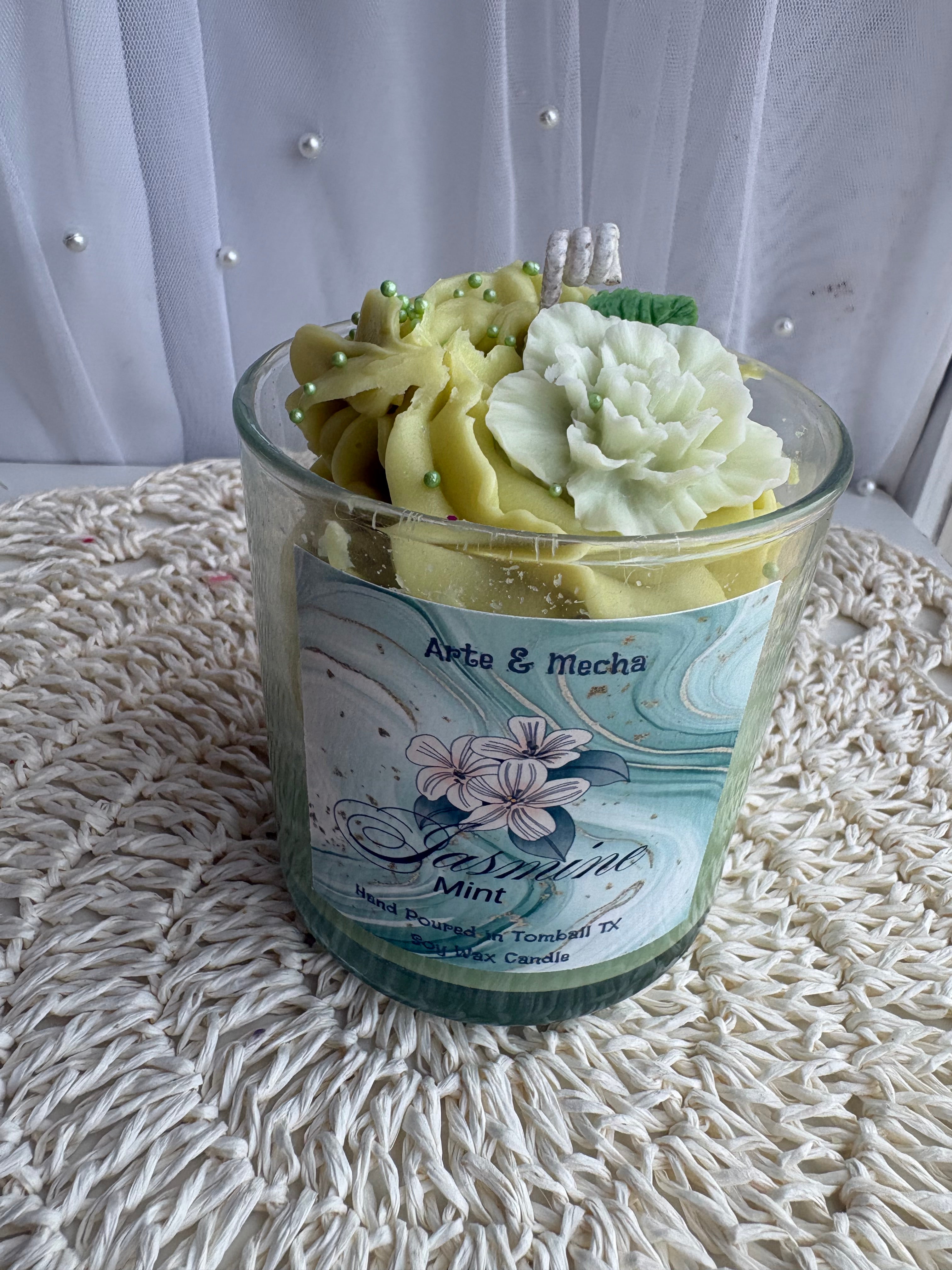 Jasmine & Mint Candle 10 Oz