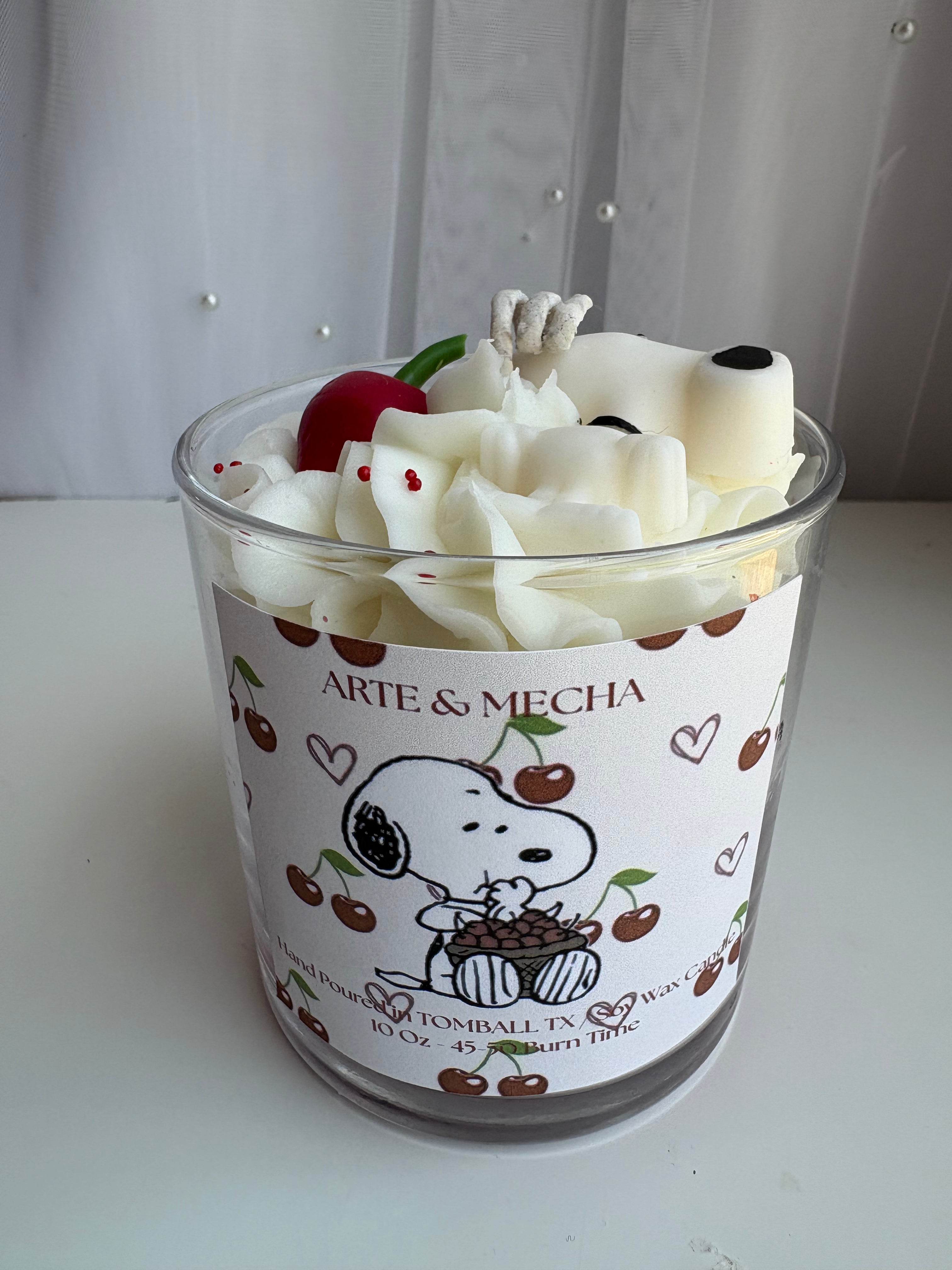 Snoopy & Cherry Candle 10 Oz