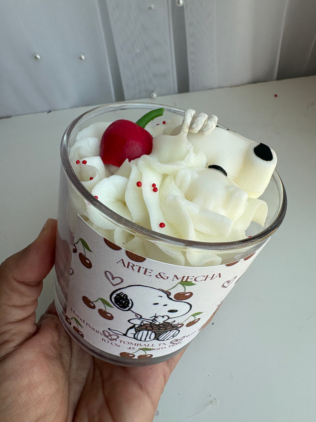 Snoopy & Cherry Candle 10 Oz
