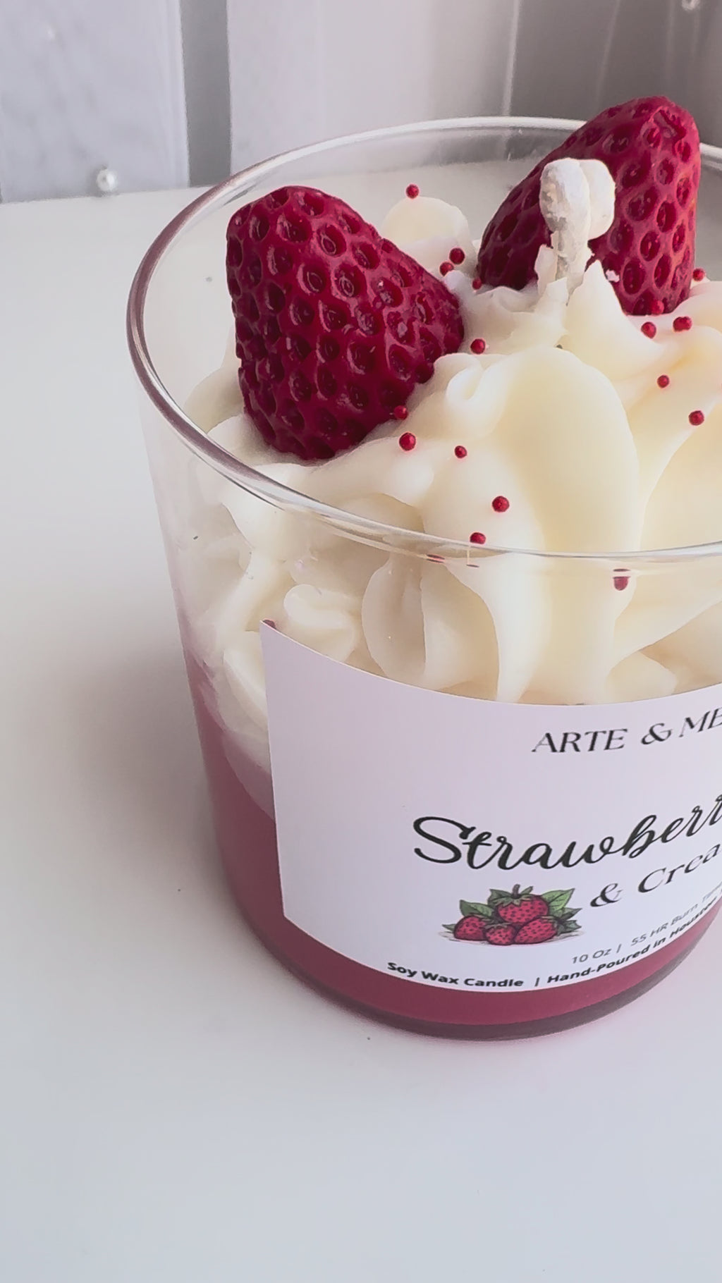 Strawberries & Cream 9.5 oz