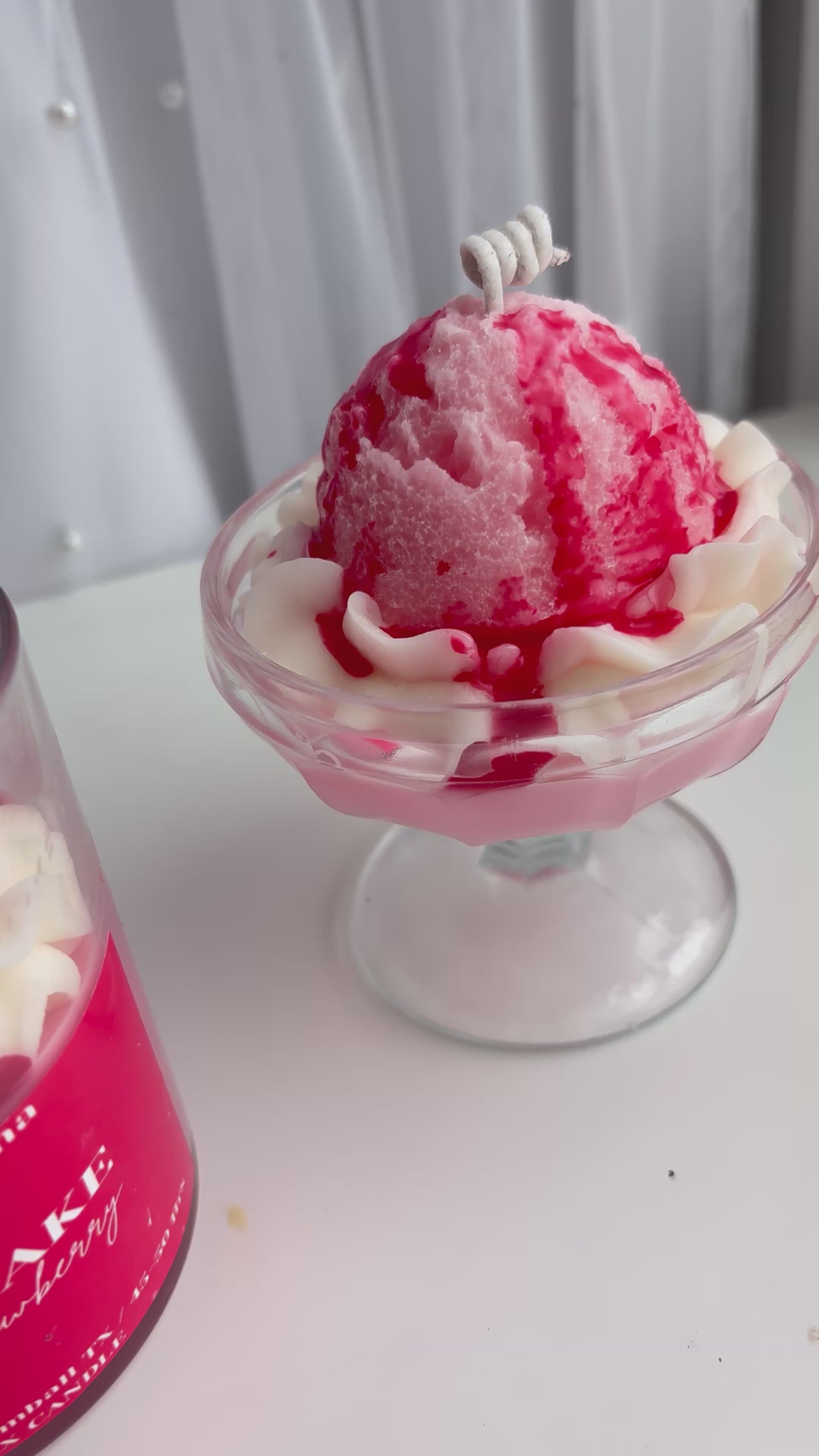 Milkshake Strawberry Candle