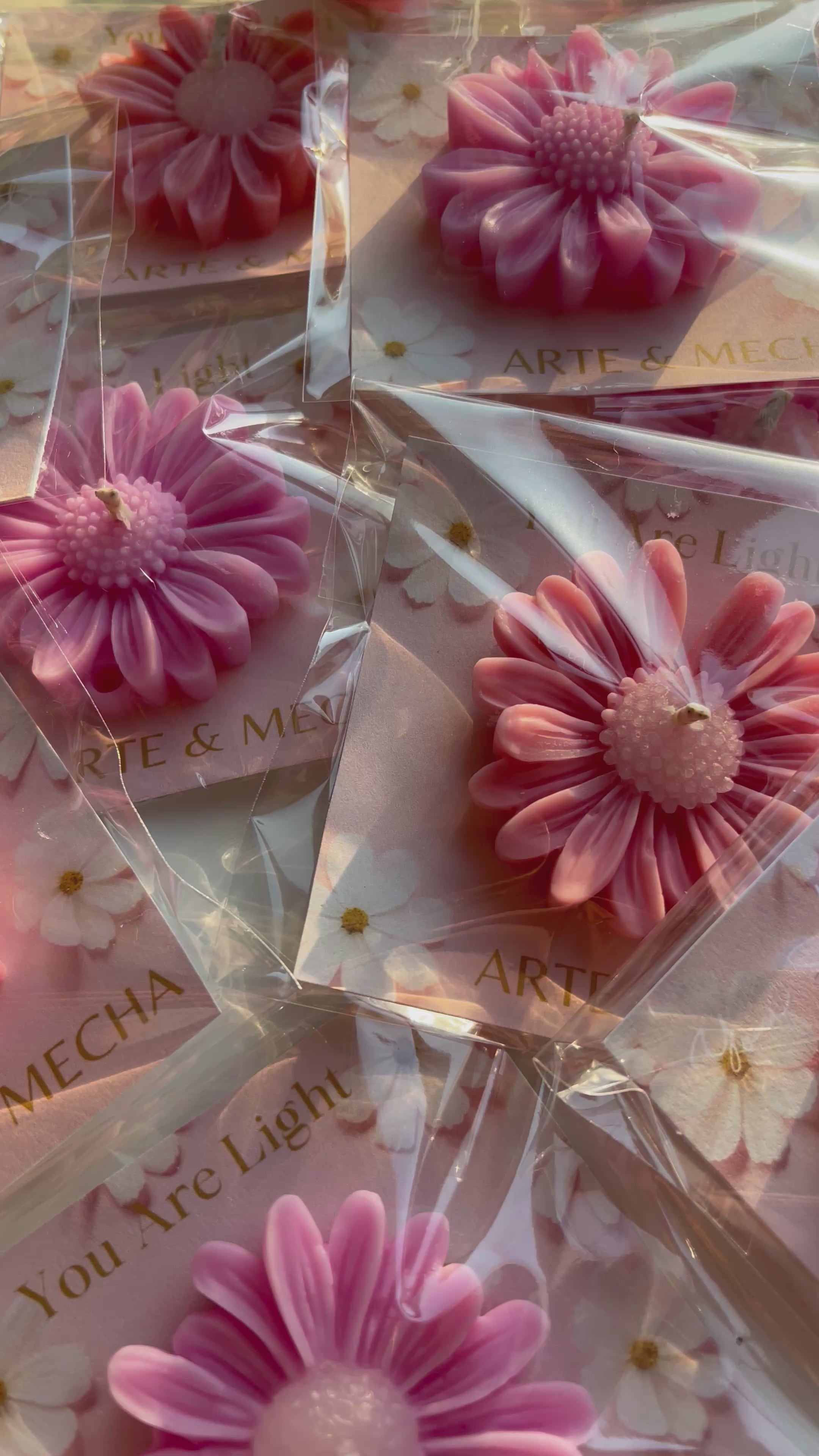 Daisy Candle